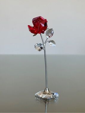 Swarovski Crystal Large Red Rose Flower Dreams 5490756